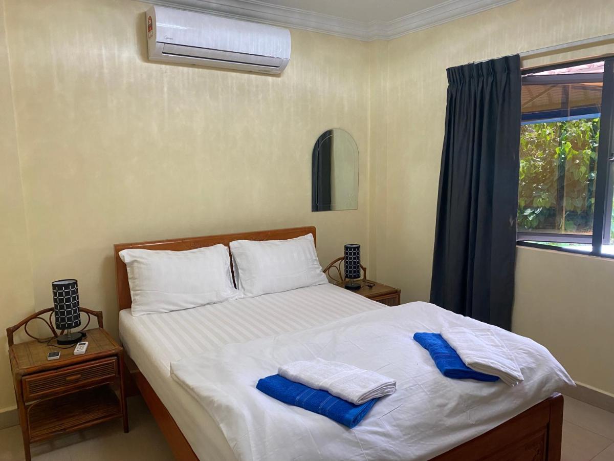 Villa Blue Lagoon สีหนุวิลล์ ภายนอก รูปภาพ